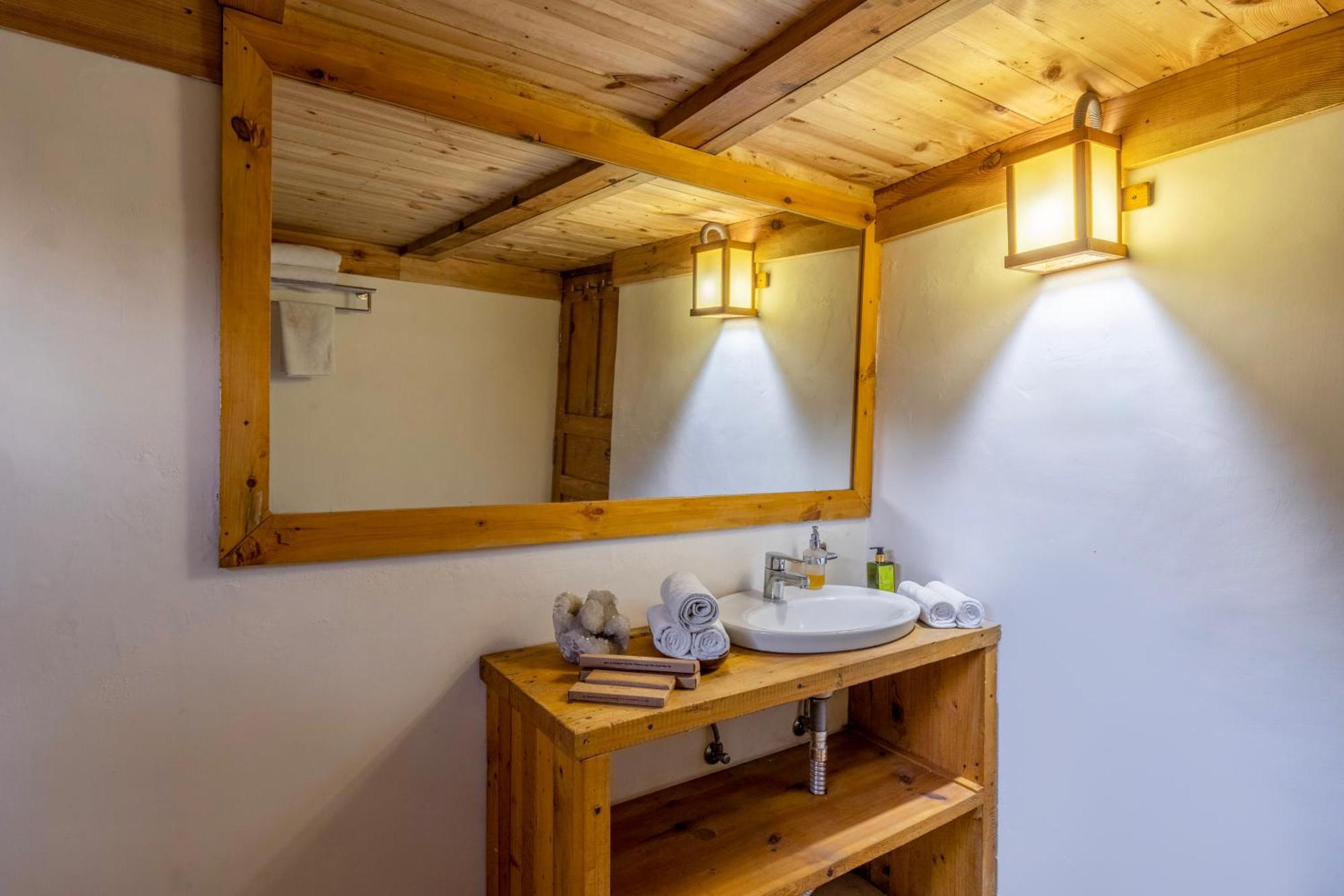 Elivaas 1 Bhk Premium Cottage With Sauna - Everly Shimla Exterior photo